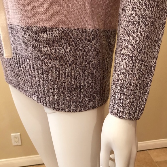 Soho New York Co Lace Up Sweater NEW Womens Size Small Colorblock Pink Lavender - Picture 11 of 14